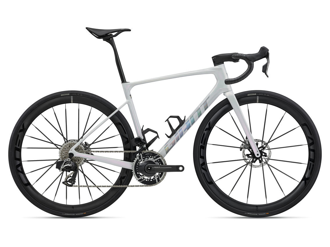 Giant Defy Advanced SL 0 2027 Road Bike