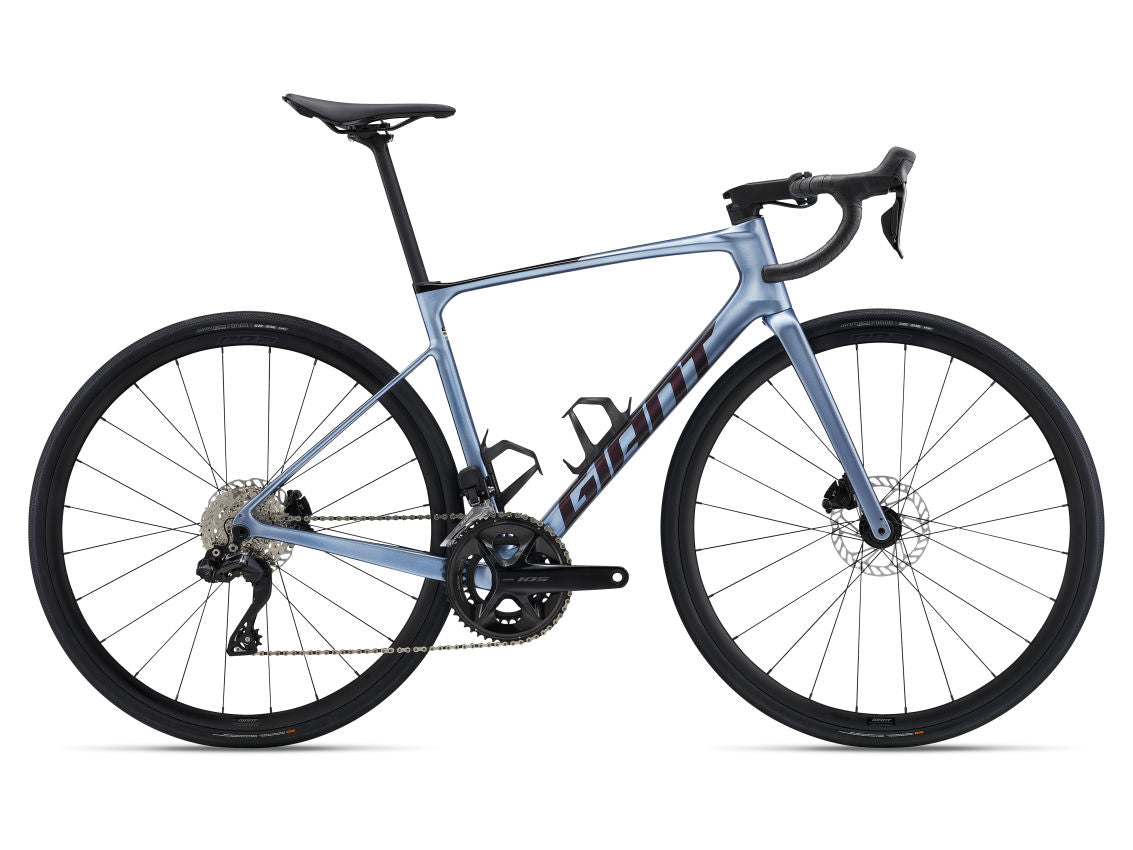 Giant Defy Advanced 1 2025 Road Bike