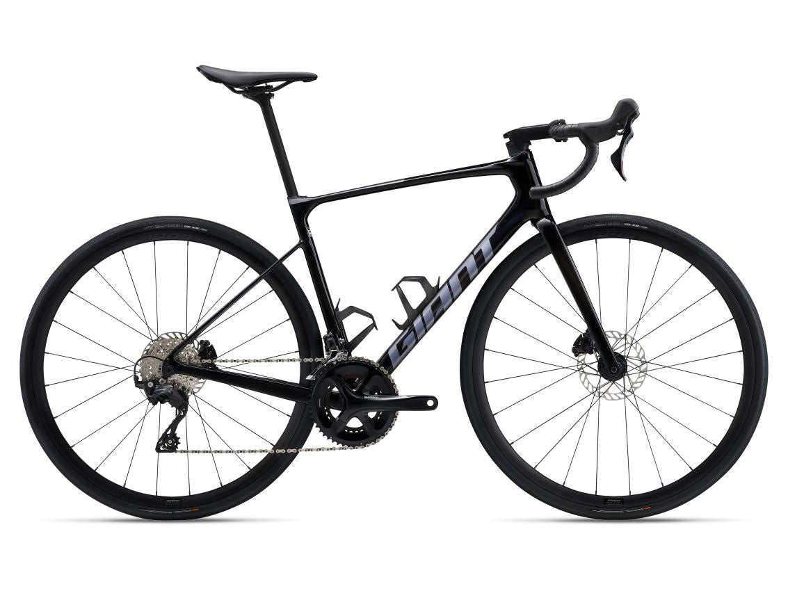 Giant Defy Advanced 2 2025 Road Bike