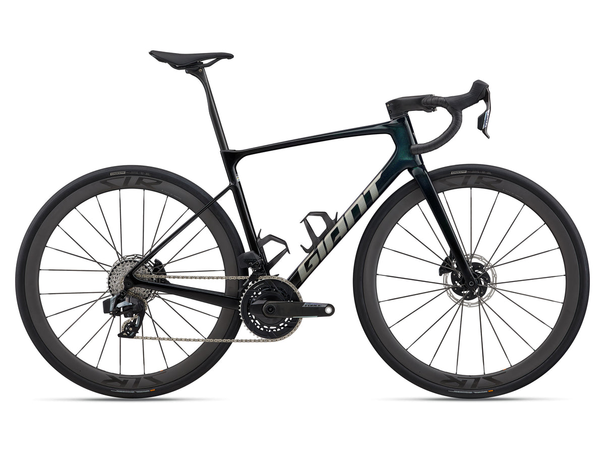 Giant Defy Advanced SL 1 2026 Road Bike
