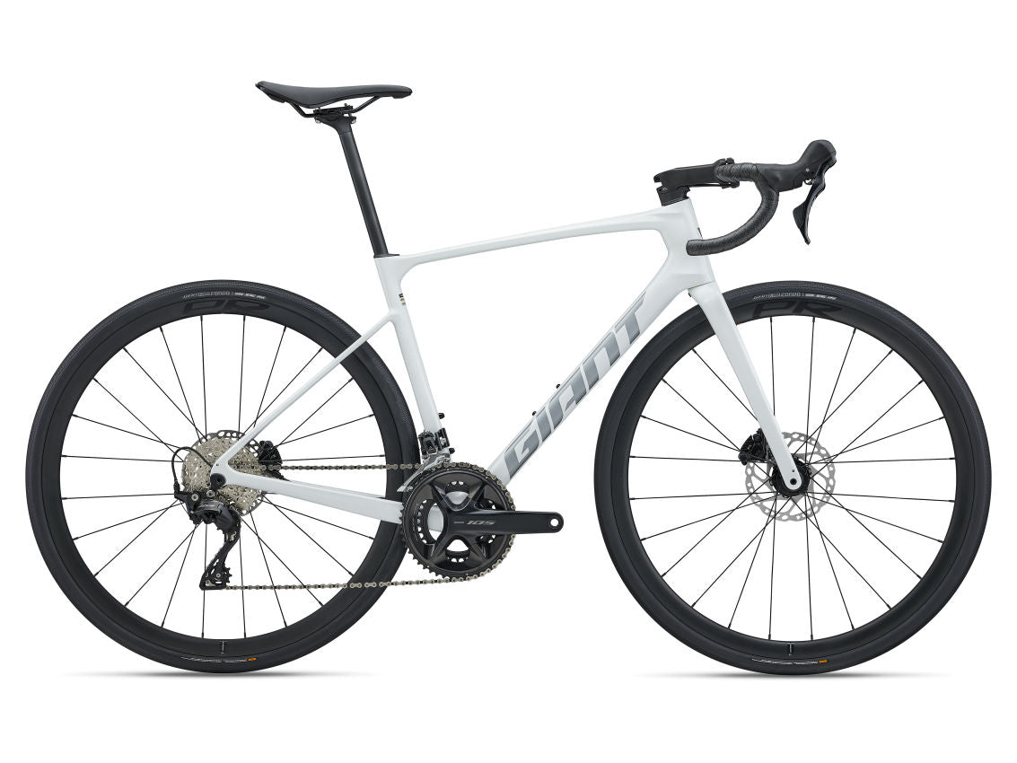 Giant Defy Advanced 2 2027 Road Bike