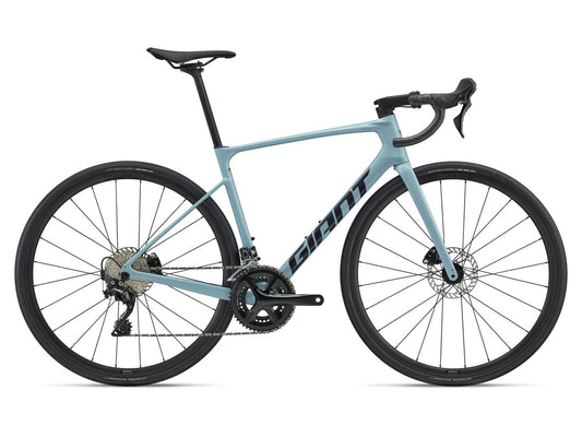 Giant Defy Advanced 3 2027 Road Bike