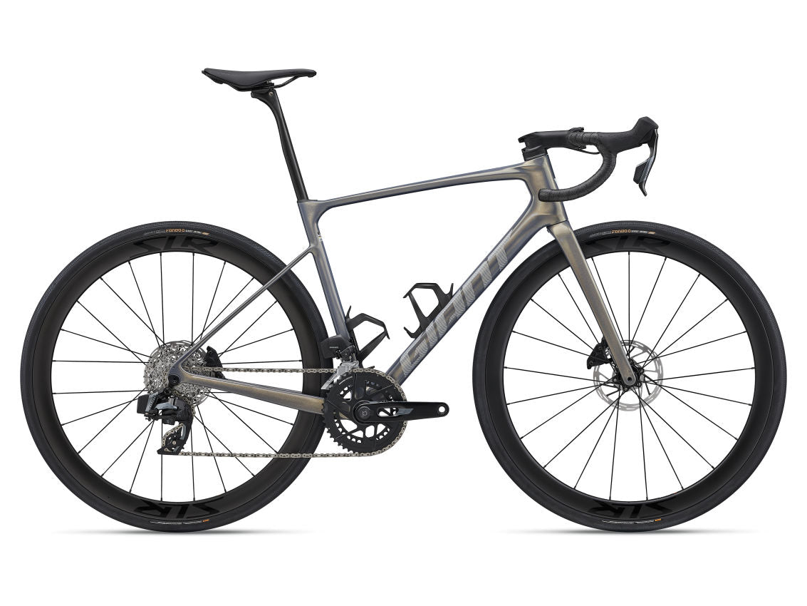 Giant Defy Advanced Pro 1 2027 Road Bike