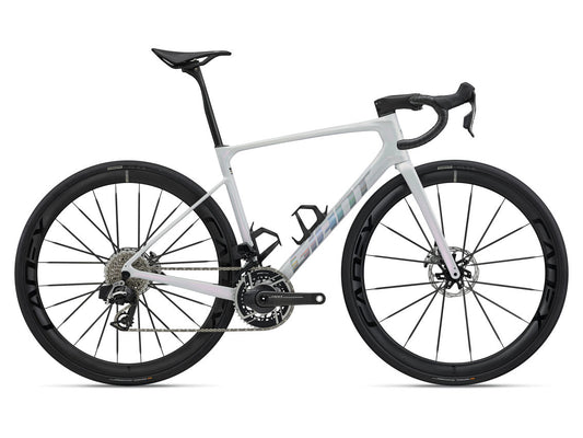 Giant Defy Advanced SL 0 2027 Road Bike
