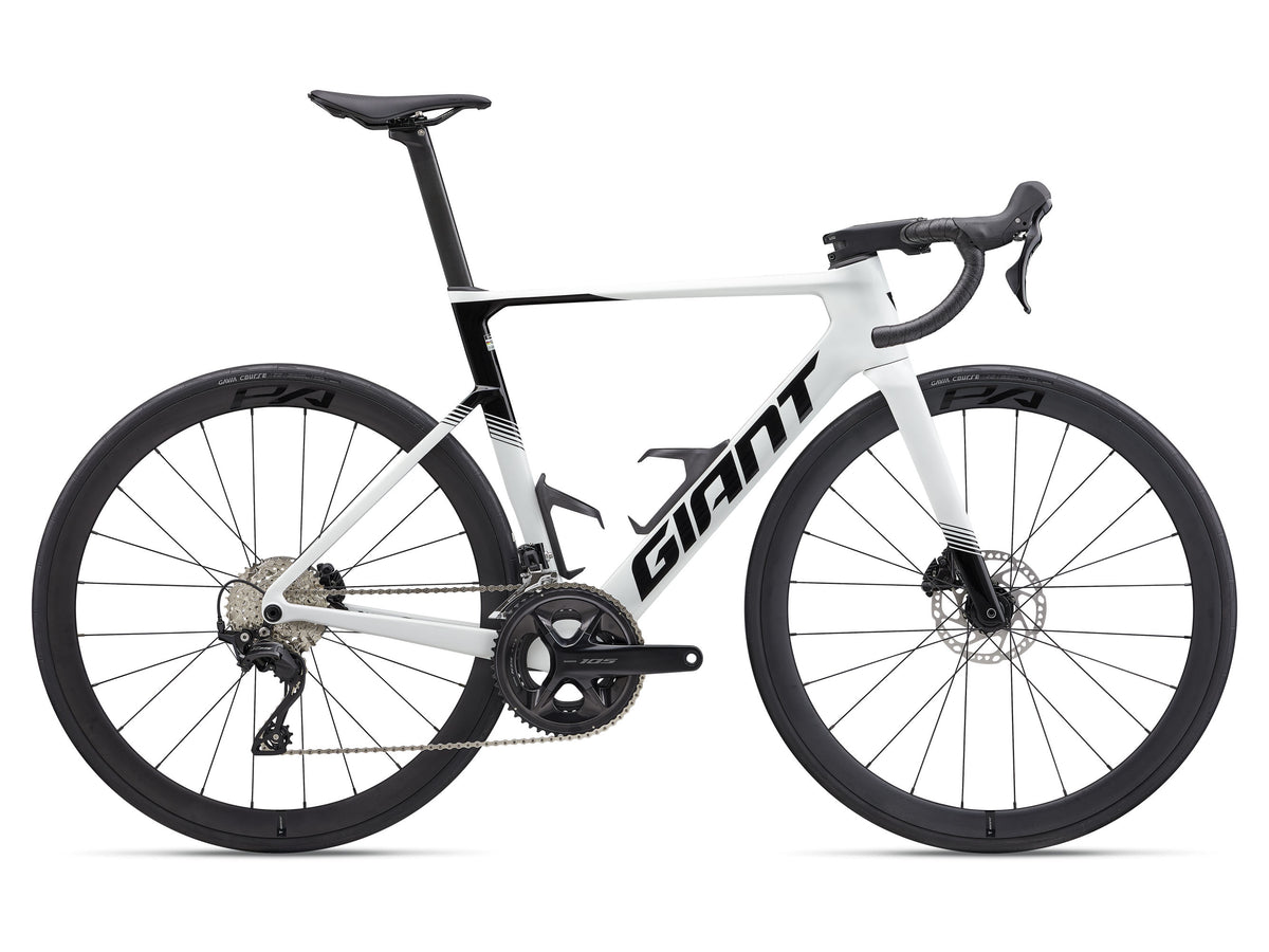 Giant Propel Advanced 2 2027 Road Bike