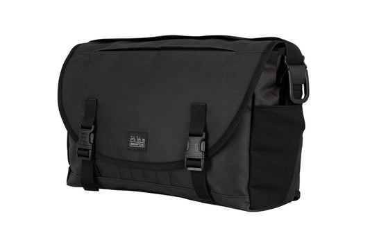 Brompton Metro Messenger Bag Medium in Black 13 Litres
